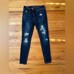 American Eagle Outfitters Women's Distressed Blue Jean Jeggings
